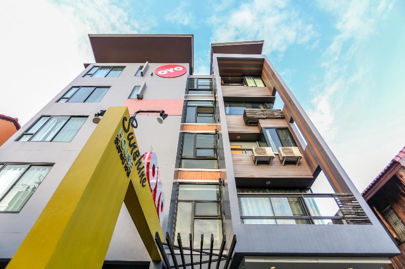 Hotel Oyo 233 Sunshine House Chiang Mai Exterior foto